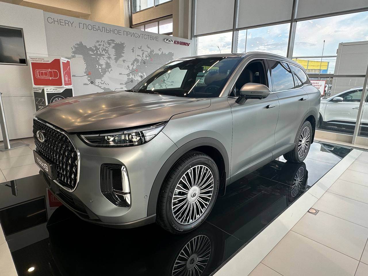 Chery Tiggo 9 2.0T 8AT Ultra 4WD BL/BL 24PY