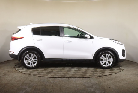 Kia Sportage 2018 года с пробегом 167 634 км, фото 4