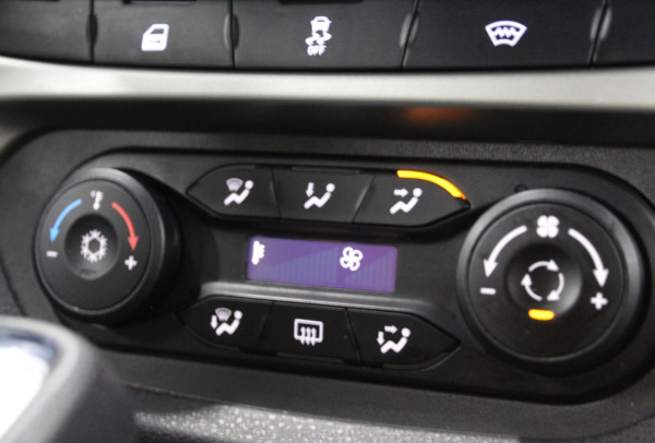 LADA Vesta SW Cross 2021 года с пробегом 49 313 км, фото 20