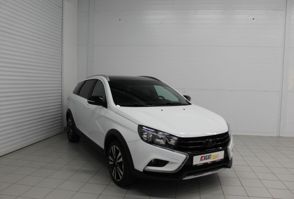 LADA Vesta SW Cross 2021 года с пробегом 49 313 км, фото 3